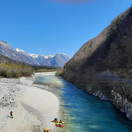 Stara Hisa * Log Cezsoski